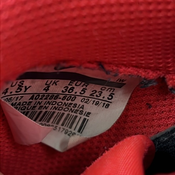 Nike Air Force 1 LV8 OV Low A02286-600 Size 4.5Y - Picture 6 of 7